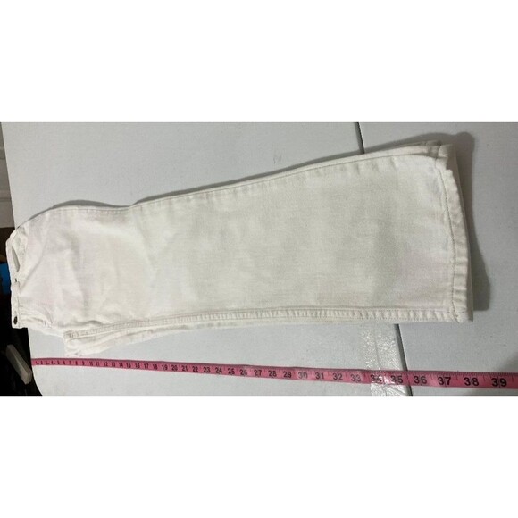 J Jill Woman's White Denim Jeans Size 6  Straight Leg Bottoms 5 Pocket Mid Rise - Picture 12 of 13